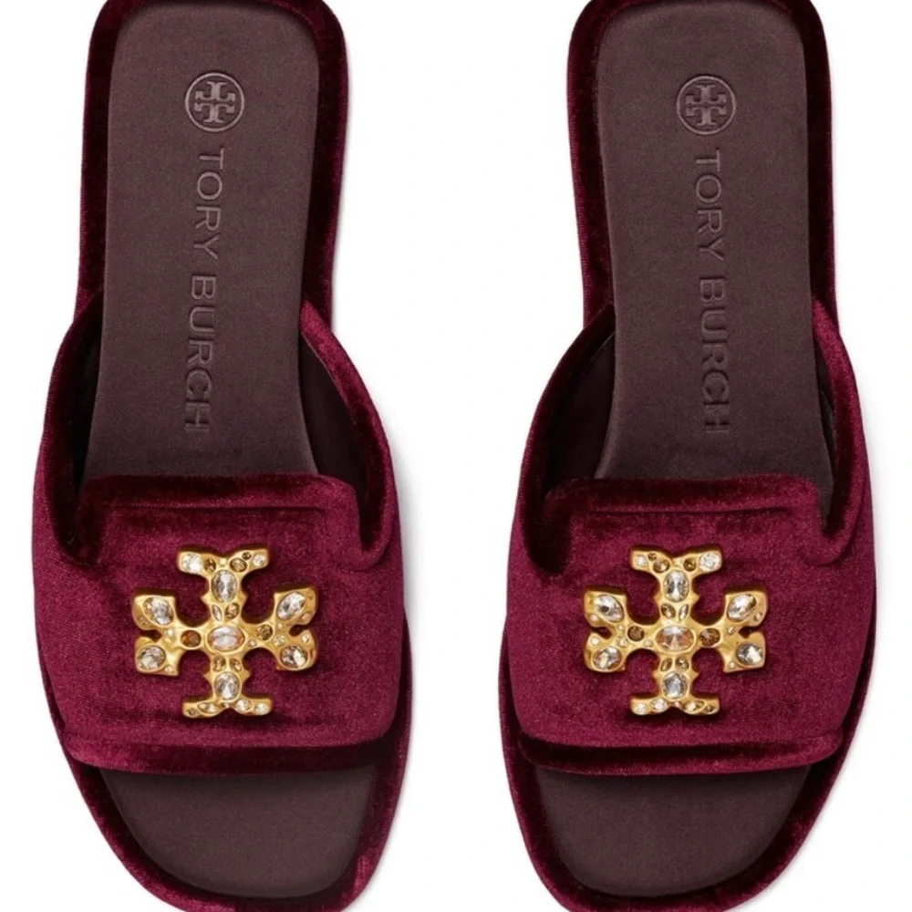NWT Tory Burch Embellished Logo Velvet Scandals, Be summer ready with this.